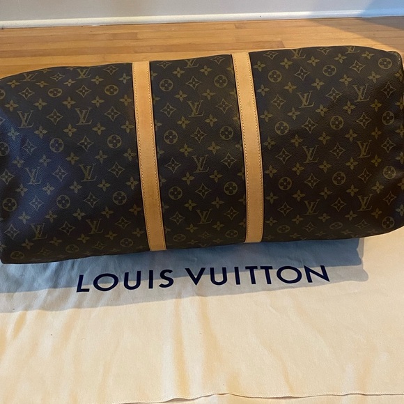 Authentic Louis Vuitton Monogram Keepall Bandouliere 60 Travel Duffle - Picture 12 of 15